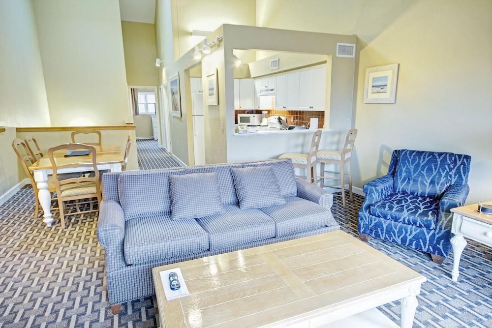 ג'יימסטאון Club Wyndham Newport Overlook מראה חיצוני תמונה